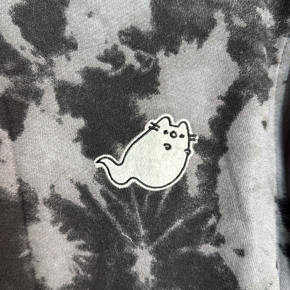 Boosheen Pusheen Fall 2021 Crewneck Sweatshirt Black & Gray Tie Dye Size XS - Picture 2 of 4